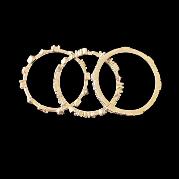 Kendra Scott Karis Silver Ring with Gray Stones - Picture 3 of 6